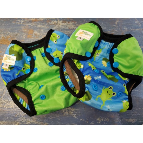 Swim diapers - frogs  - small (10-22 lbs)